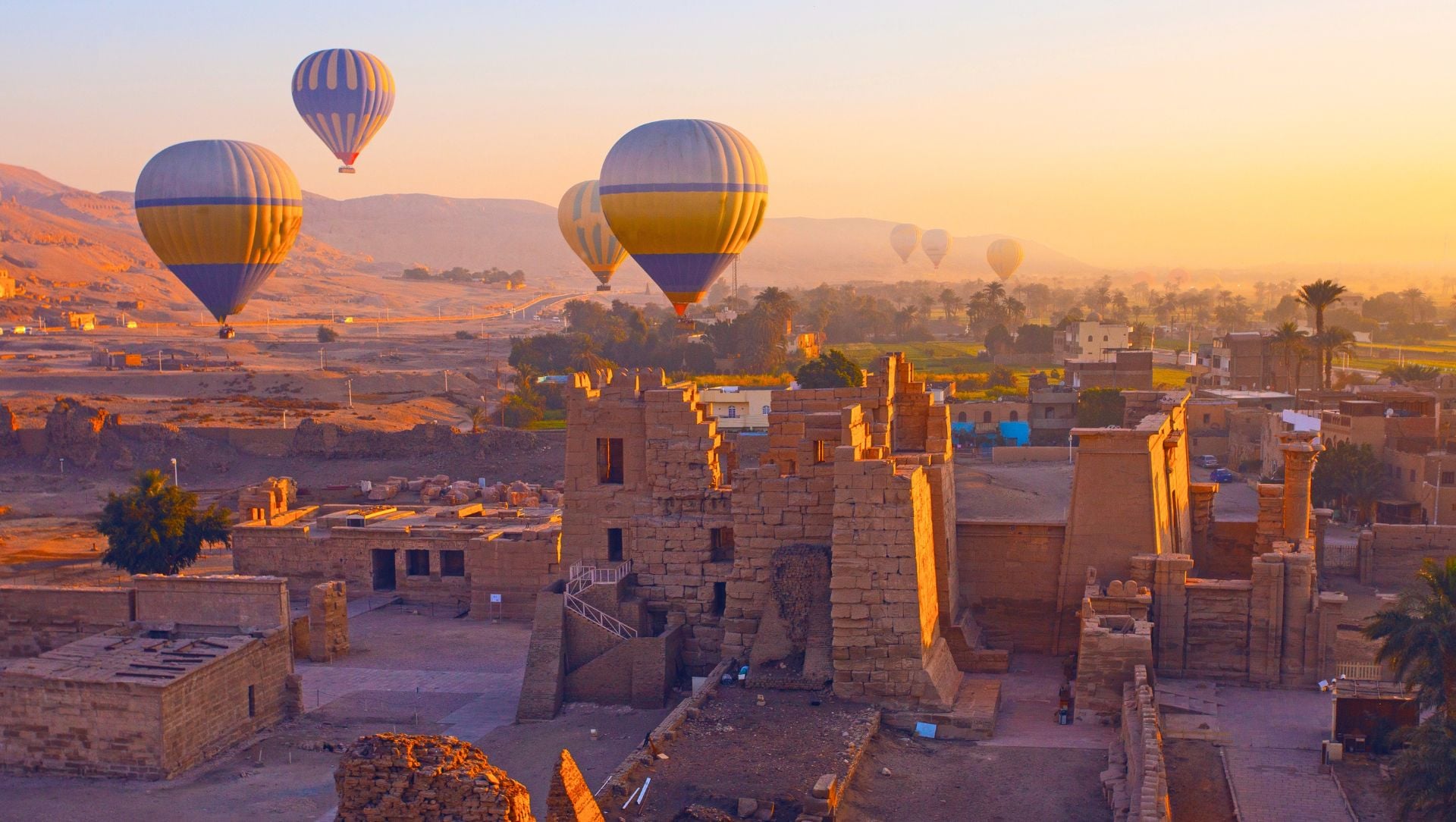 luxor-egypt-hot-air-balloons