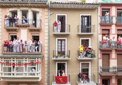 San Fermín 2027: ο οδηγός της Genius Travel για τη γιορτή της Παμπλόνας